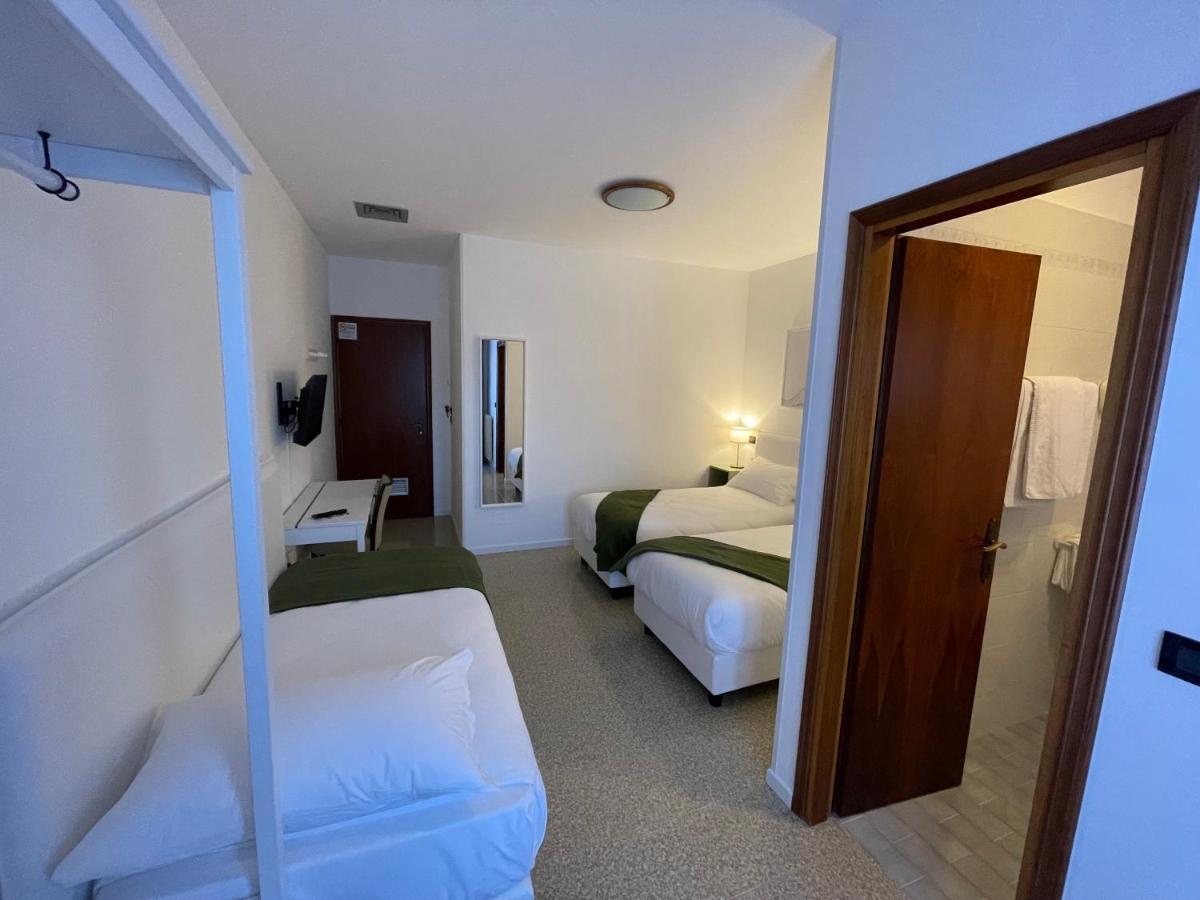 Casa Valcellina Hotel Ristorante Montereale Valcellina Eksteriør bilde